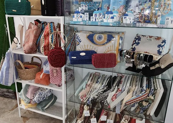 Kato Yialos Ξενοδοχείο *